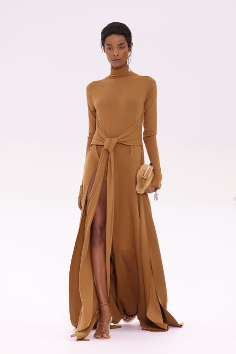 Fendi Couture : Pista - Pariški tjedan mode - Haute Couture jesen zima 2022. 2023. fendi couture