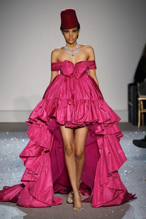 Giambattista Valli : Runway - Paris Fashion Week - Haute Couture Spring Summer 2019 Giambattista Valli : Runway - Paris Fashion Week - Haute Couture Spring Summer 2019