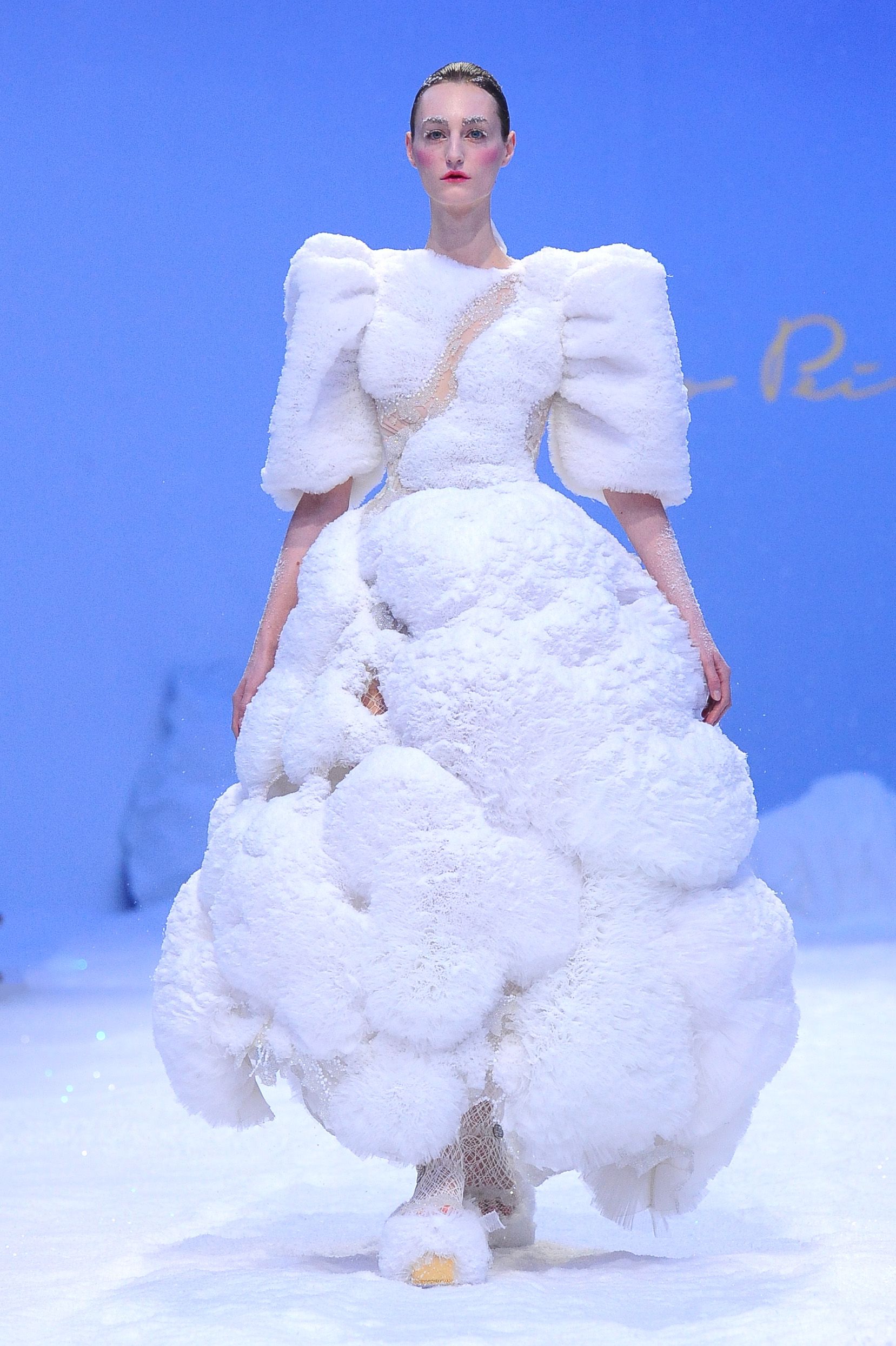 Guo Pei Haute Couture SS20