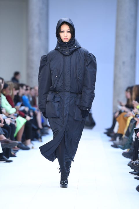 Max Mara - Runway - Milan Fashion Week Fall/Winter 2020-2021