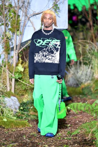 Off-White's Fall 2019 Show Featured Baggy Jeans, Relaxed Tailoring and ...