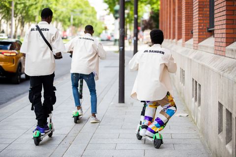 Street Style : Paris Fashion Week - Menswear Spring/Summer 2020 : Day Four