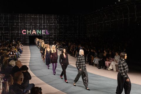 Chanel Runway Paris Women's Fashion Week Fall-Winter 2022-2023