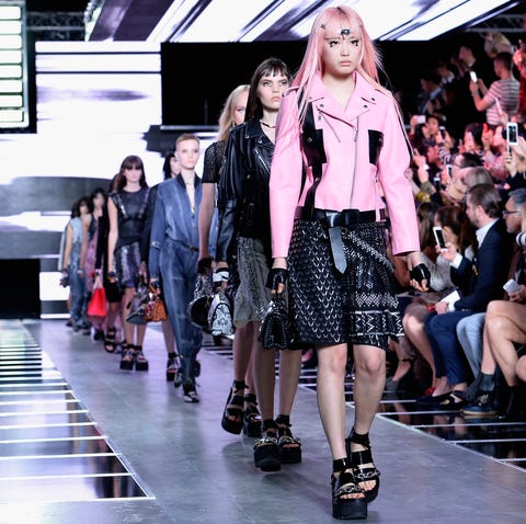 Louis Vuitton : Runway - Paris Fashion Week Womenswear Spring/Summer 2016 Louis Vuitton : Runway - Paris Fashion Week Womenswear Spring/Summer 2016