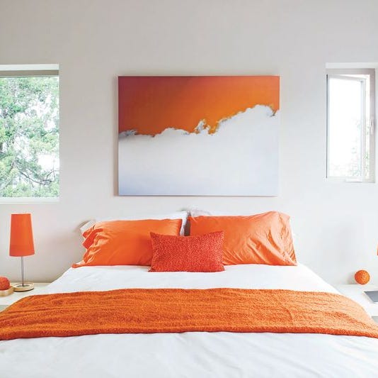 12 Striking Modern Bedroom Ideas