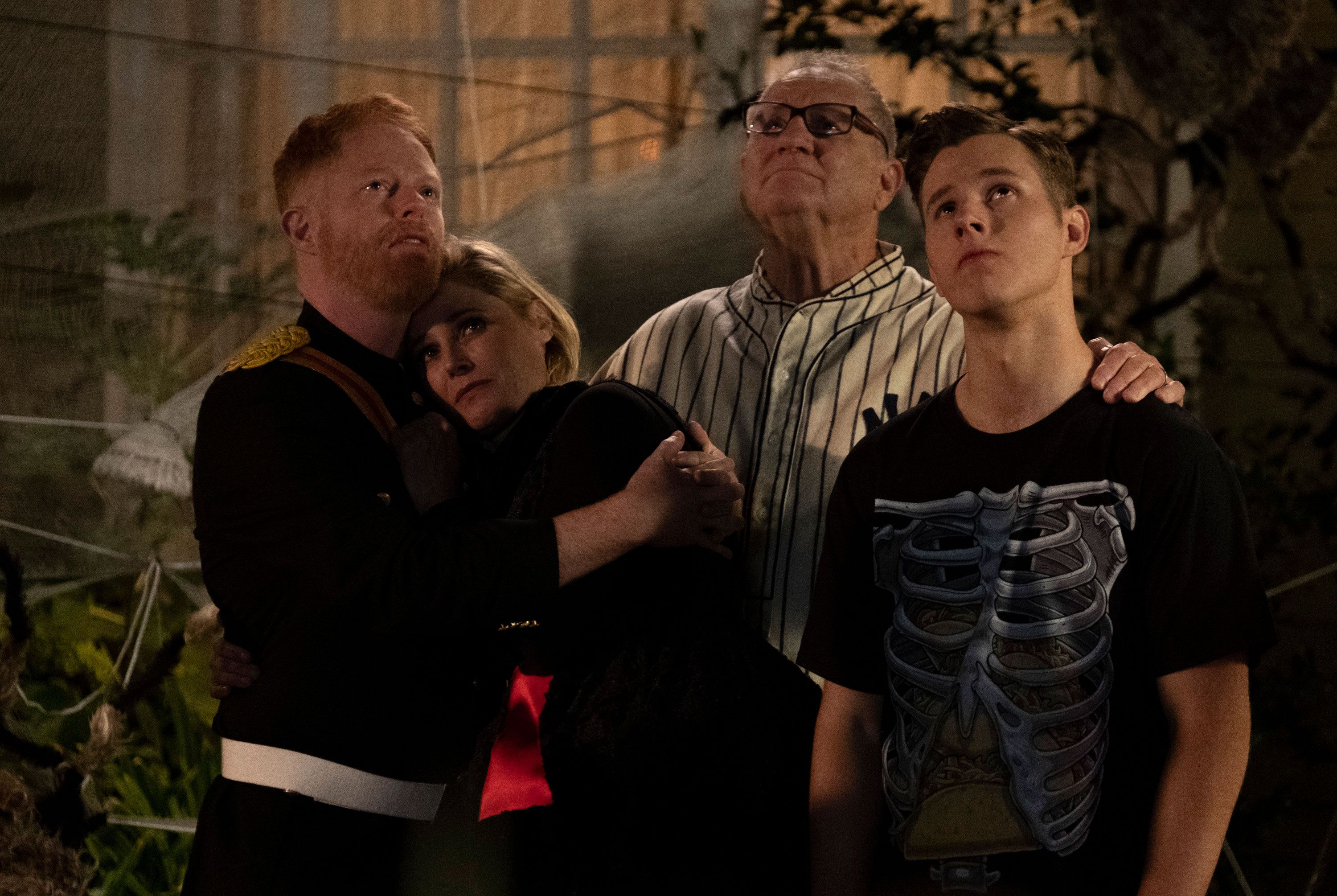 Modern Family Kills Recurring Character In Halloween Episode