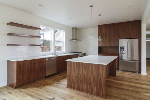 The Best Countertop Options For Kitchens, What Is The Difference Between Laminate And Solid Surface Countertops
