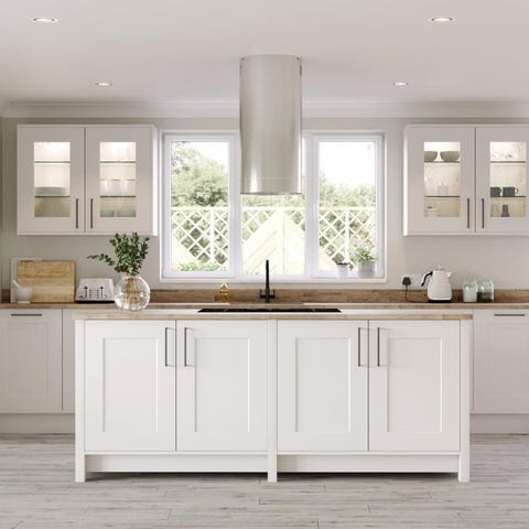 howdens kitchen cabinet doors only mollie king finishes kitchen in time for howdens kitchen cabinet doors only mollie king finishes kitchen in time for