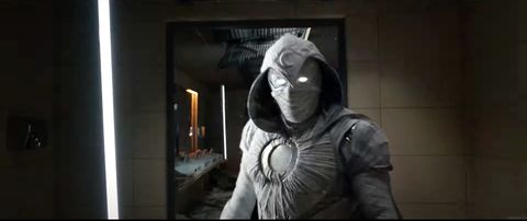 oscar isaac as the moon knight in the official trailer