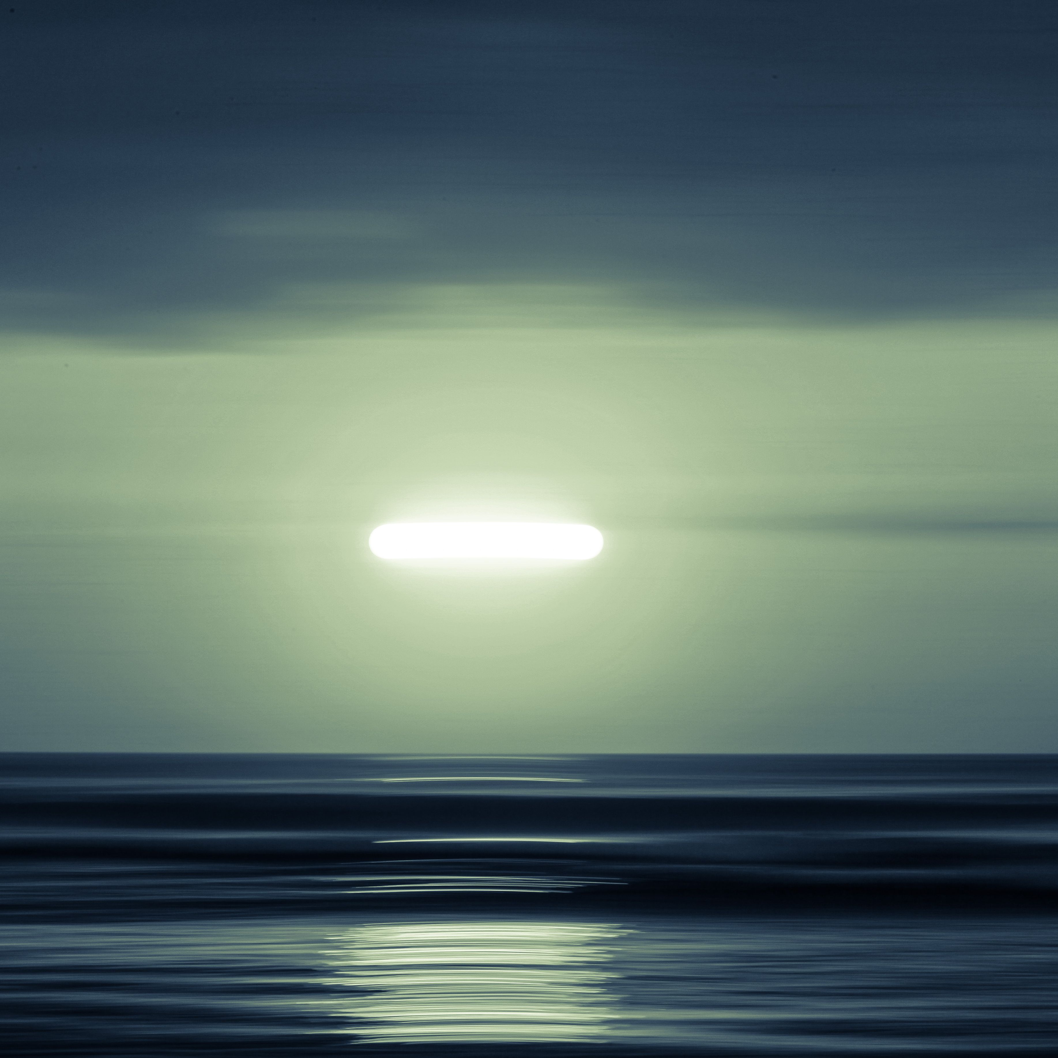 A 'World-Changing' Underwater UFO—Caught on Video—Is a Legit Threat, Says Ex-Navy Officer