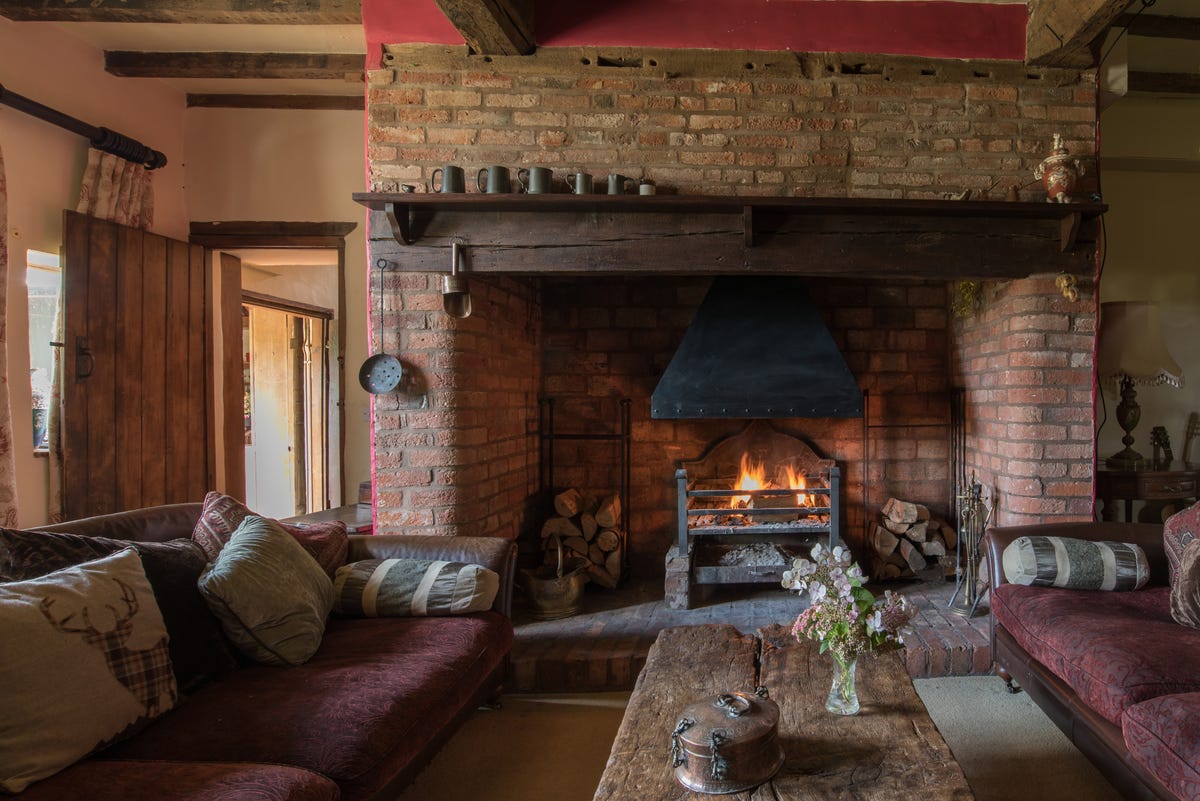 An 18th Century Warwickshire Farmhouse Steeped In Character