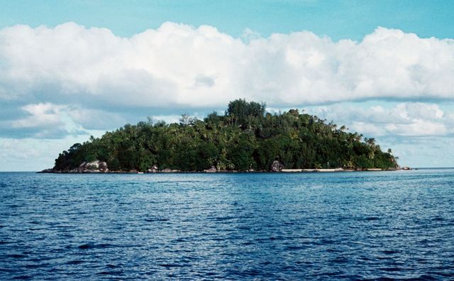 moyenne island, seychelles