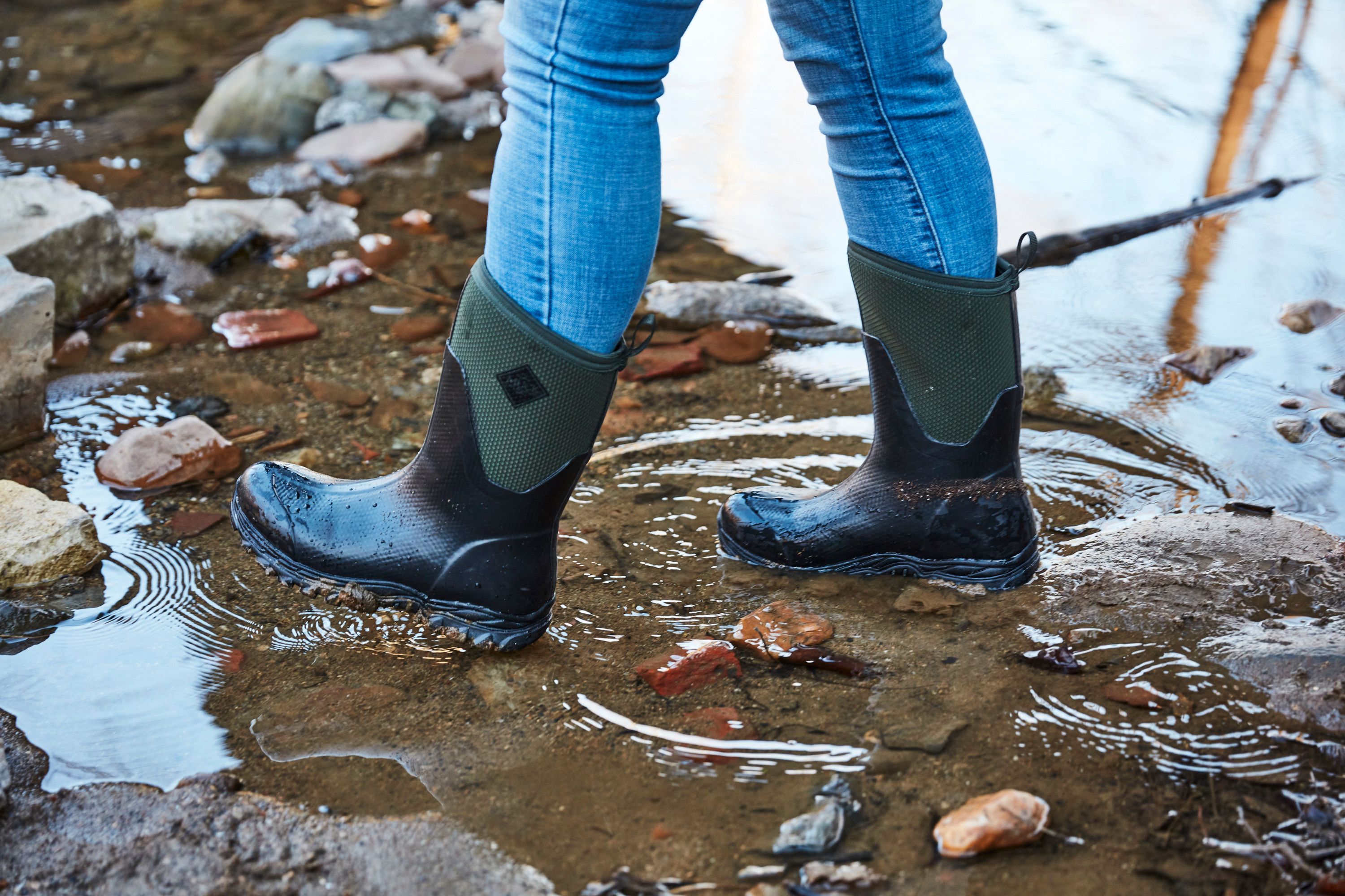 New Men Womens Waterproof Ankle Rubber Rain Boots Car wash Muck Mud Garden Shoes 