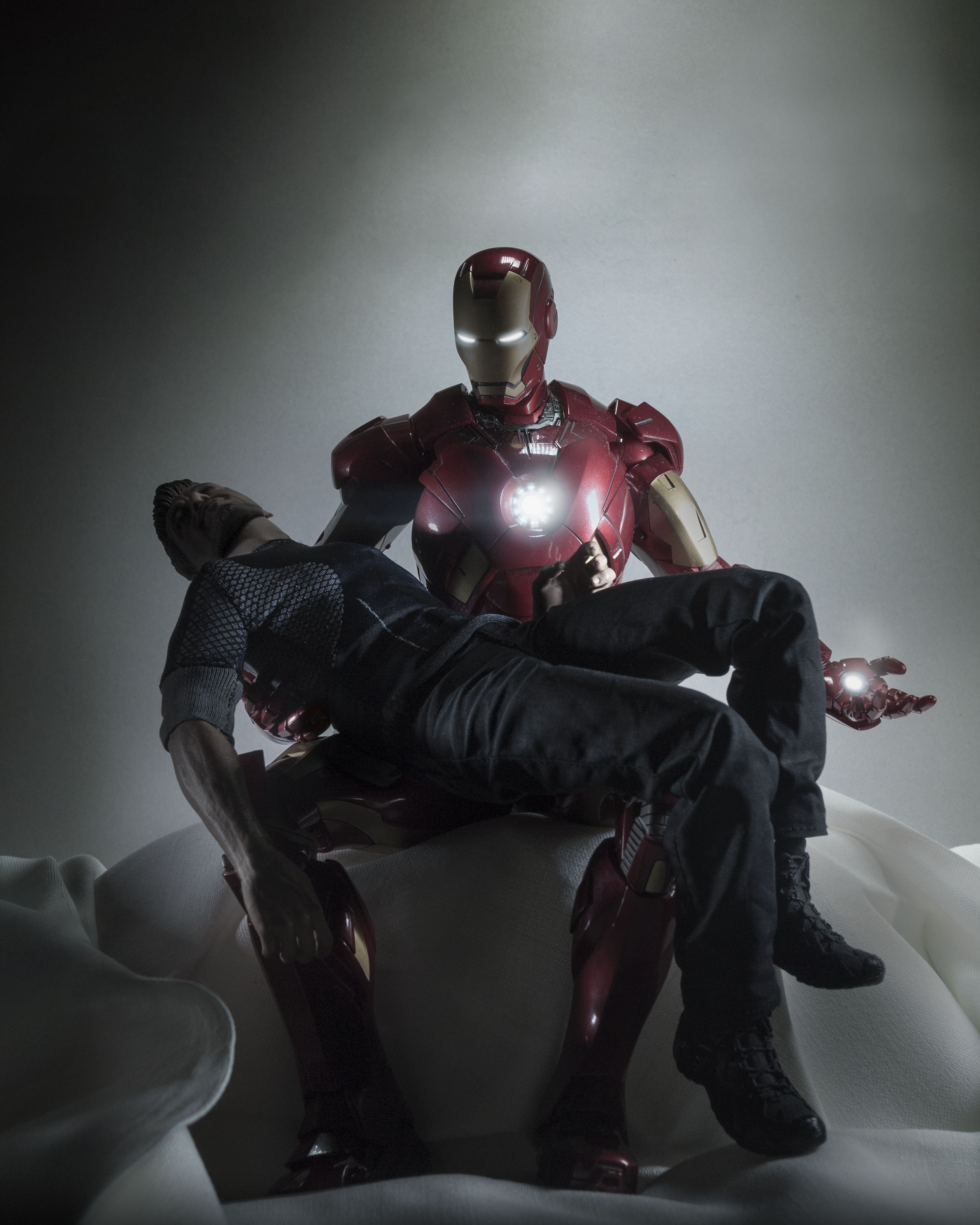 tony stark iron wars tony stark iron wars