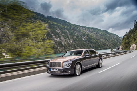 Bentley Planning an Ultra-Luxury SUV