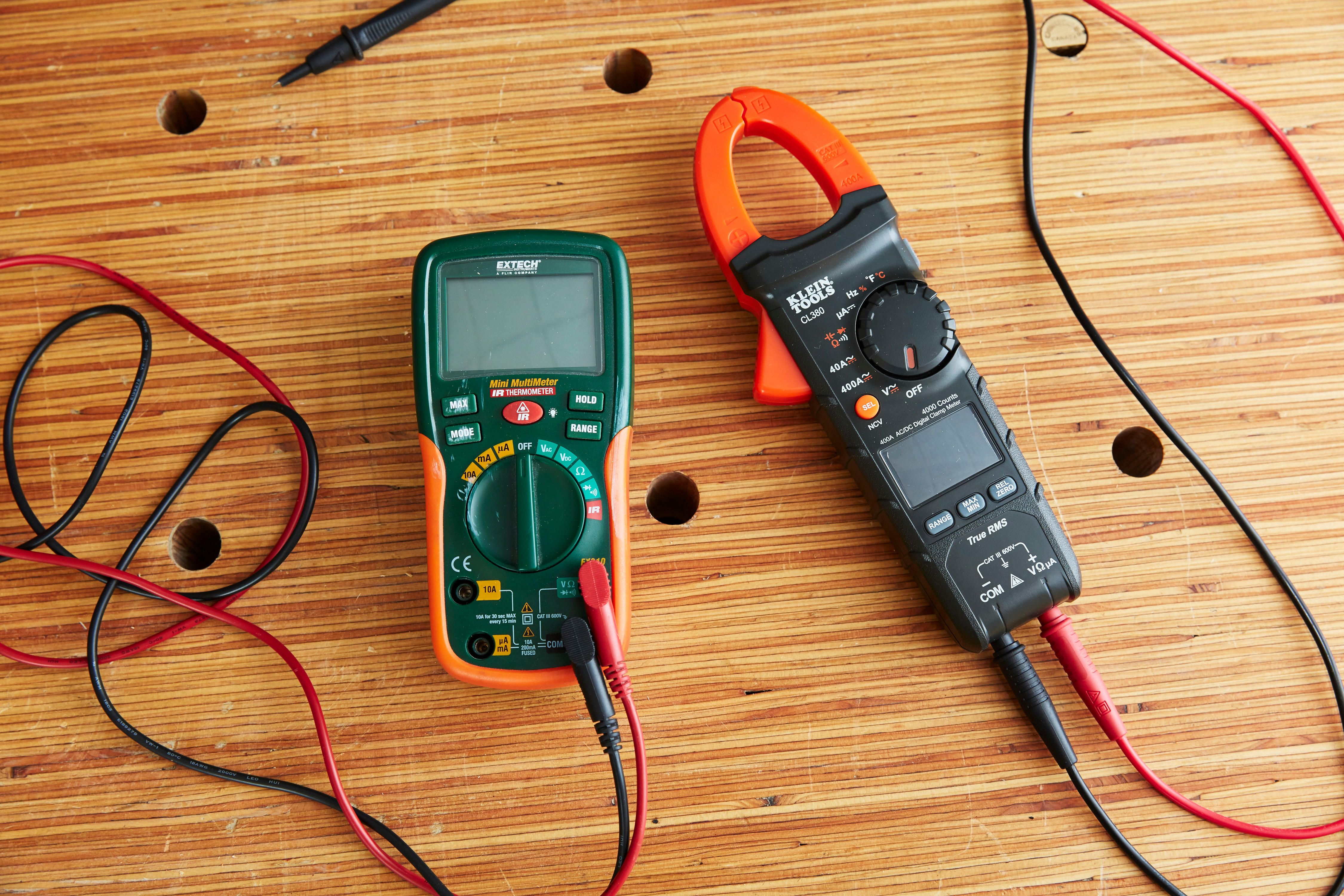 How To Test An Outlet With A Multimeter