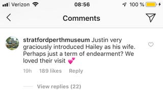 Pihak museum mengatakan bahwa Justin Bieber memang memperkenalkan model cantik tersebut sebagai istrinya (dok. Elle)