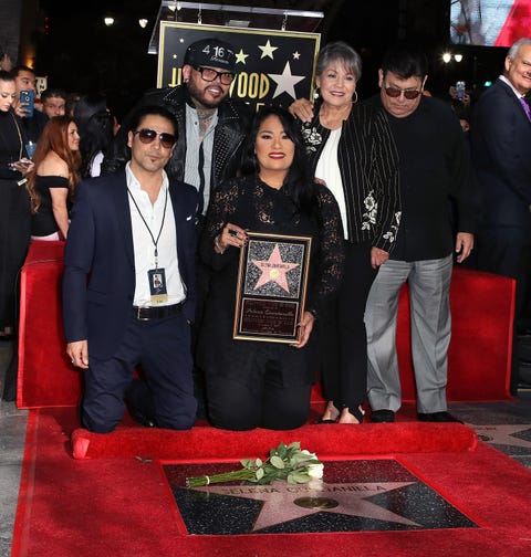 selena quintanilla honored posthumously with star on the hollywood walk of fame