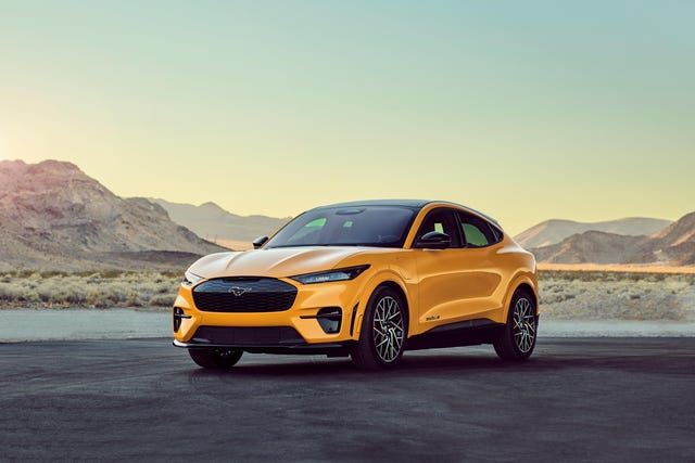 mustang mach e gt performance edition 2021