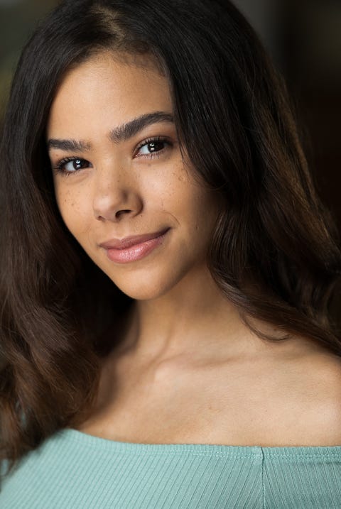 Netflix S Ginny And Georgia Cast Full List Of Characters Netflix S Ginny And Georgia Cast Full List Of Characters