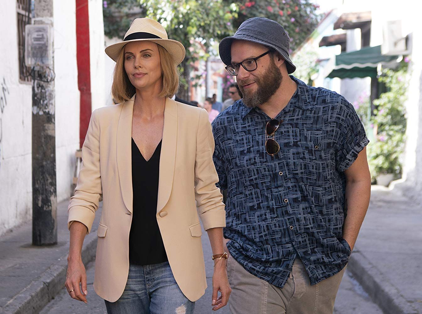 1344px x 1000px - Seth Rogen Says Charlize Theron Took Charge During Their 'Long Shot' Sex  Scene