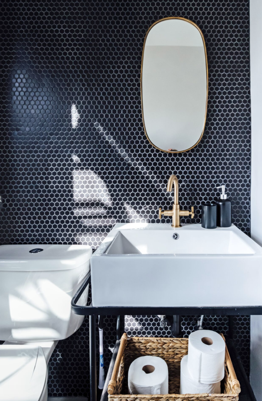 30 Bathroom Decorating Ideas On A Budget Chic And Affordable