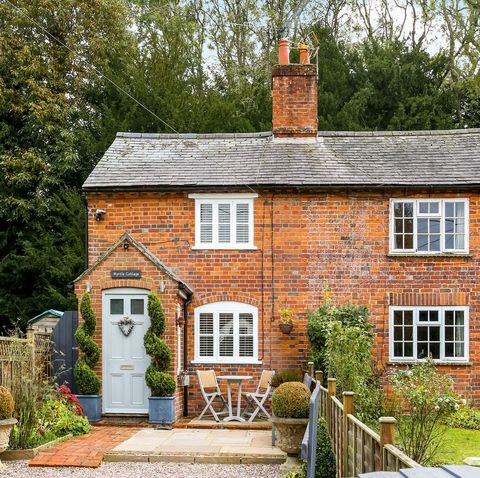 Cottage For Sale In Hampshire Town Where Jane Austen Was Born