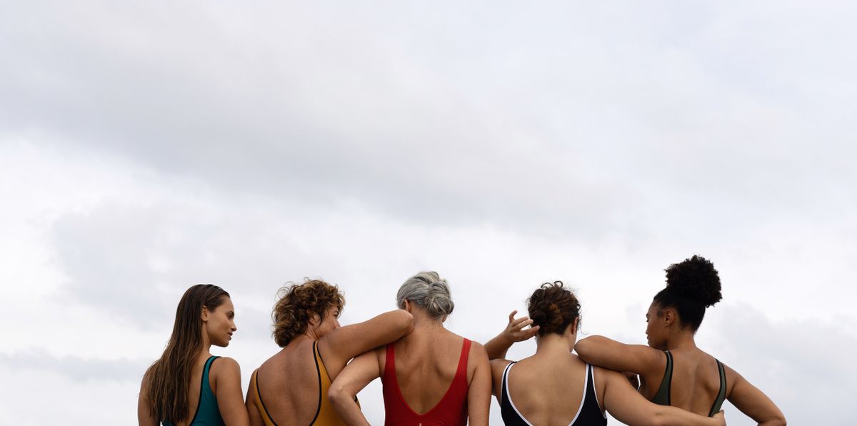 Bajo mandato petróleo crudo Maryanne Jones Decathlon: sus nuevos bañadores quedan bien a todas las edades y tallas