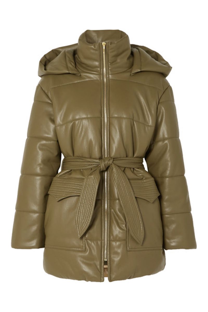 trendy women's puffer coats