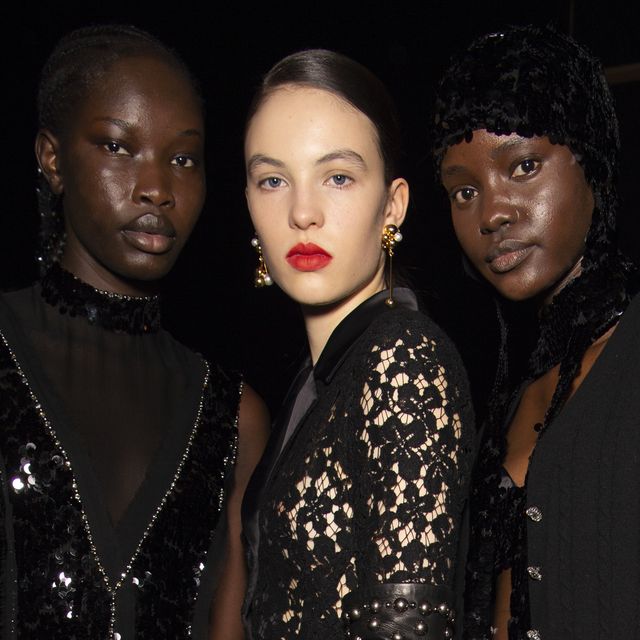 Erdem's Beauty Look Paid Homage To The Androgyny Of The 1930s