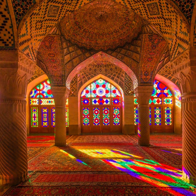 Most Beautiful Mosques in the World - Stunning Mosques to Visit