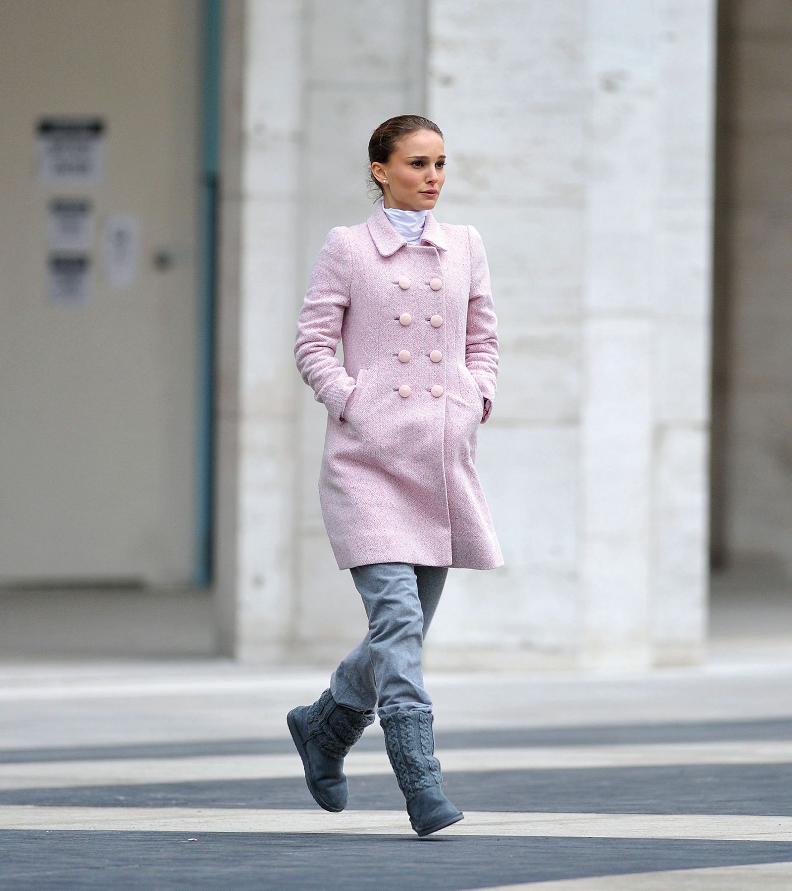 léxico Excelente Canadá Copia el look con abrigo rosa de Natalie Portman