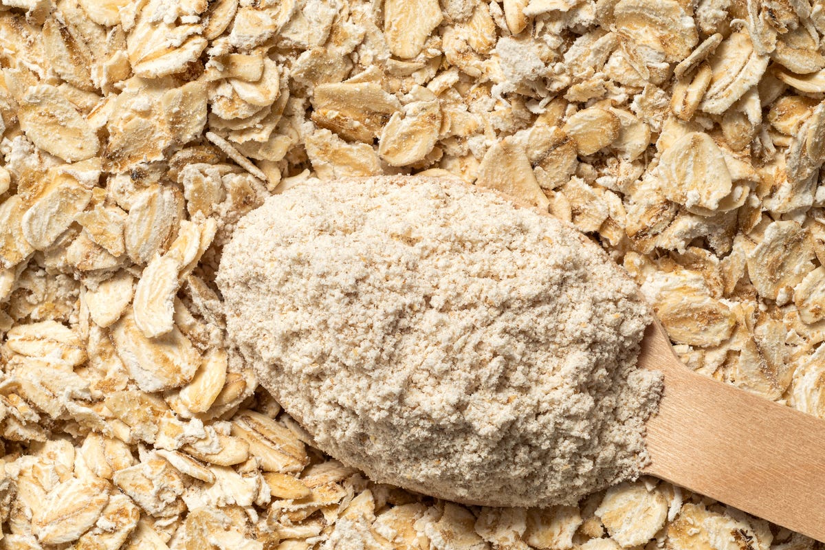 “The 4 Best Natural Weight Gainers: Add These Powders to Your Diet for Muscle and Size”