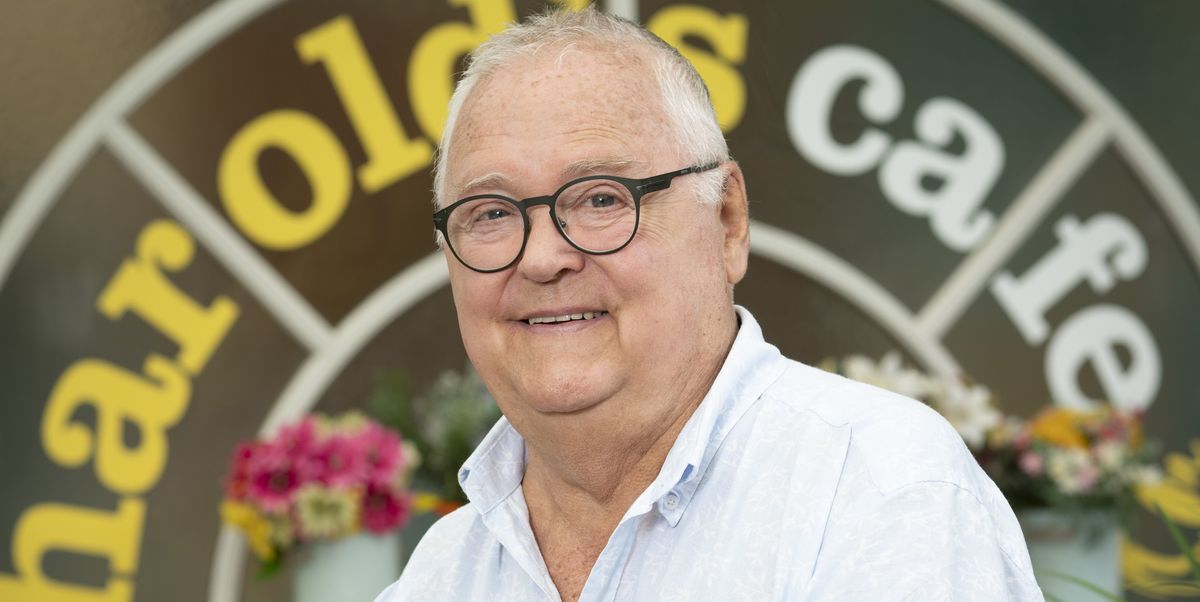 Neighbours legend shares idea on how to save the soap
