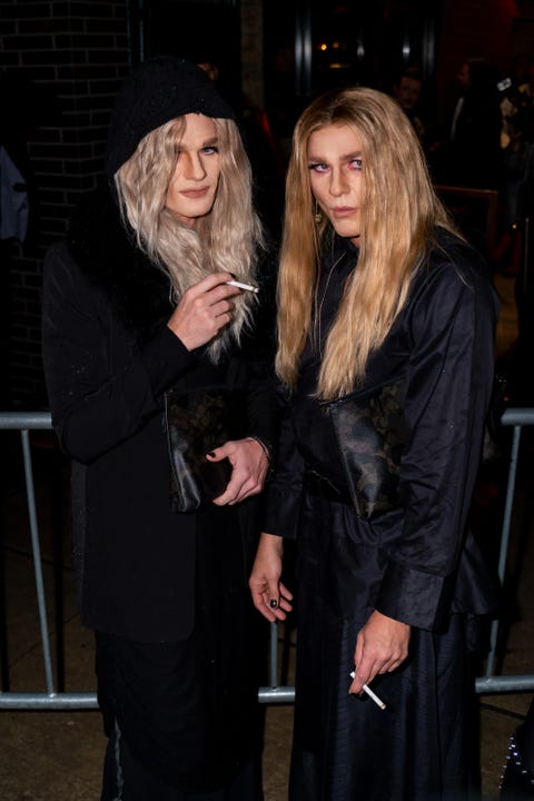 Neil Patrick Harris and David Burtka Had the Best Olsen Twins Halloween ...