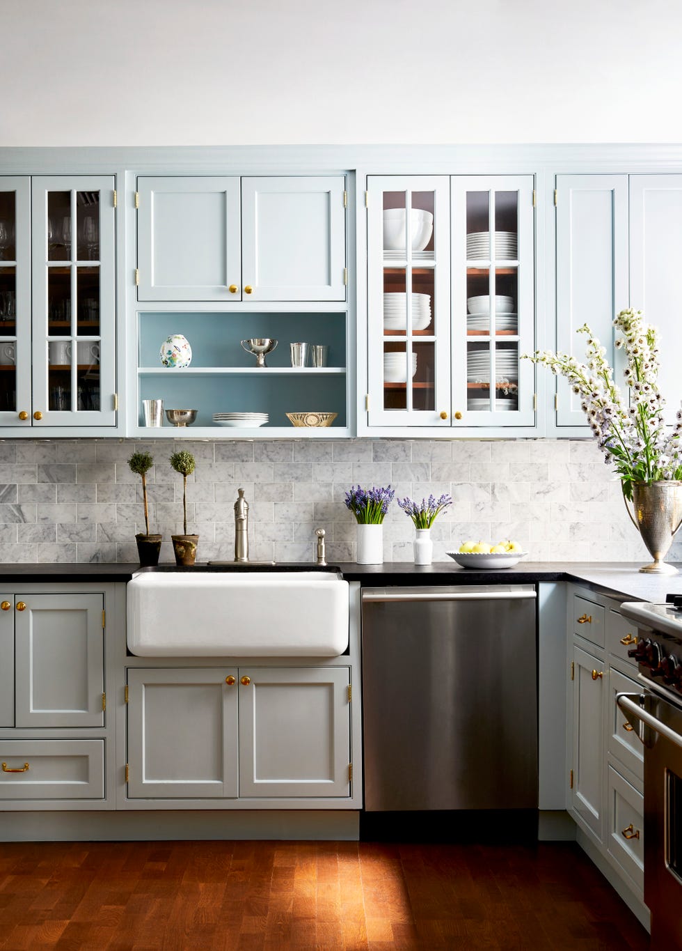 new york, ny   apartment interior designed by elizabeth cooper kitchen