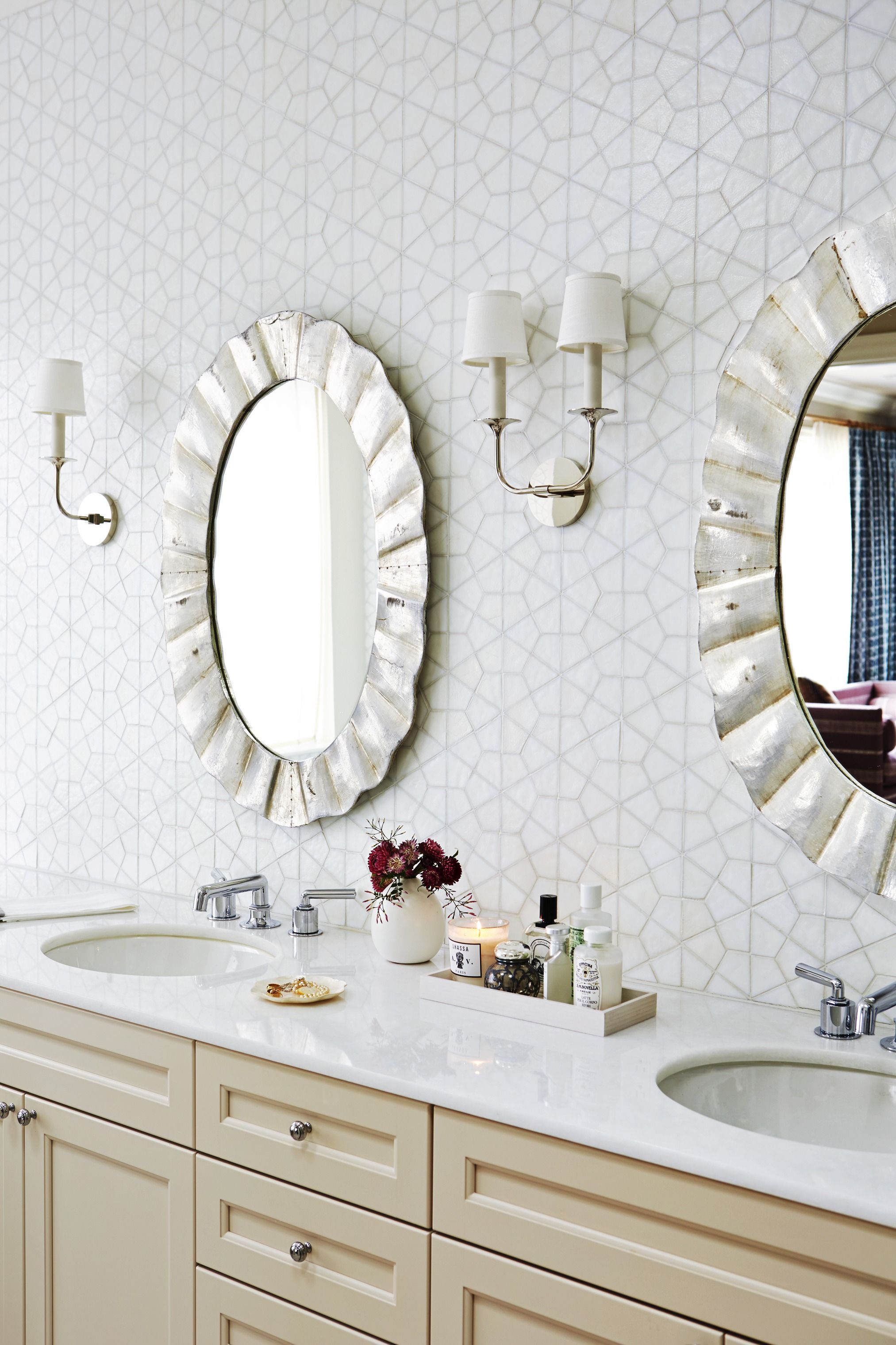 All White Bathroom Ideas / 30 Stunning White Bathrooms How To Use White Tile And Fixtures In Bathrooms - Bathroom gets elegant, eclectic remodel 4 photos.