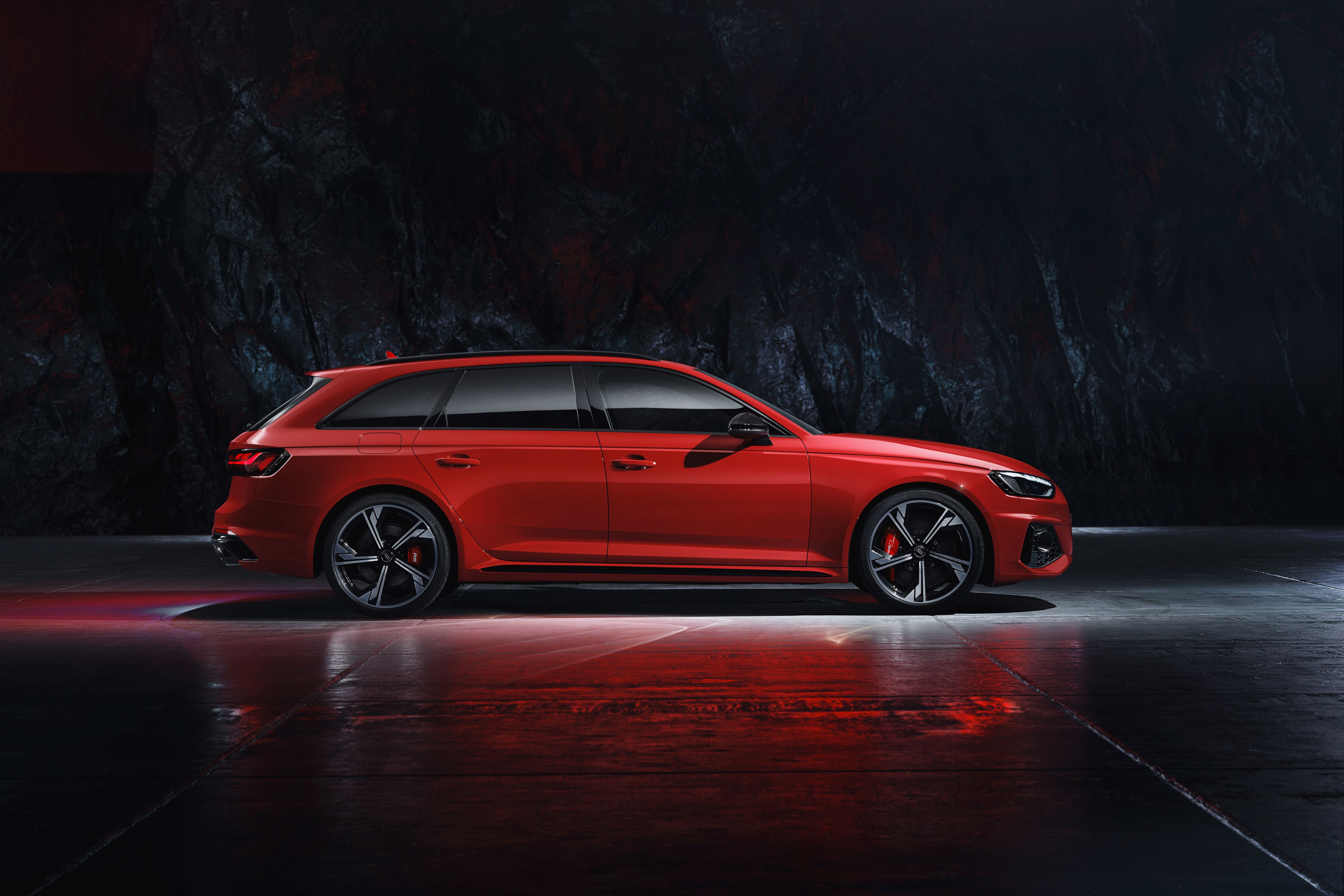 Audi Rs4 Avant Wagon Is More Beautiful And Just As Powerful