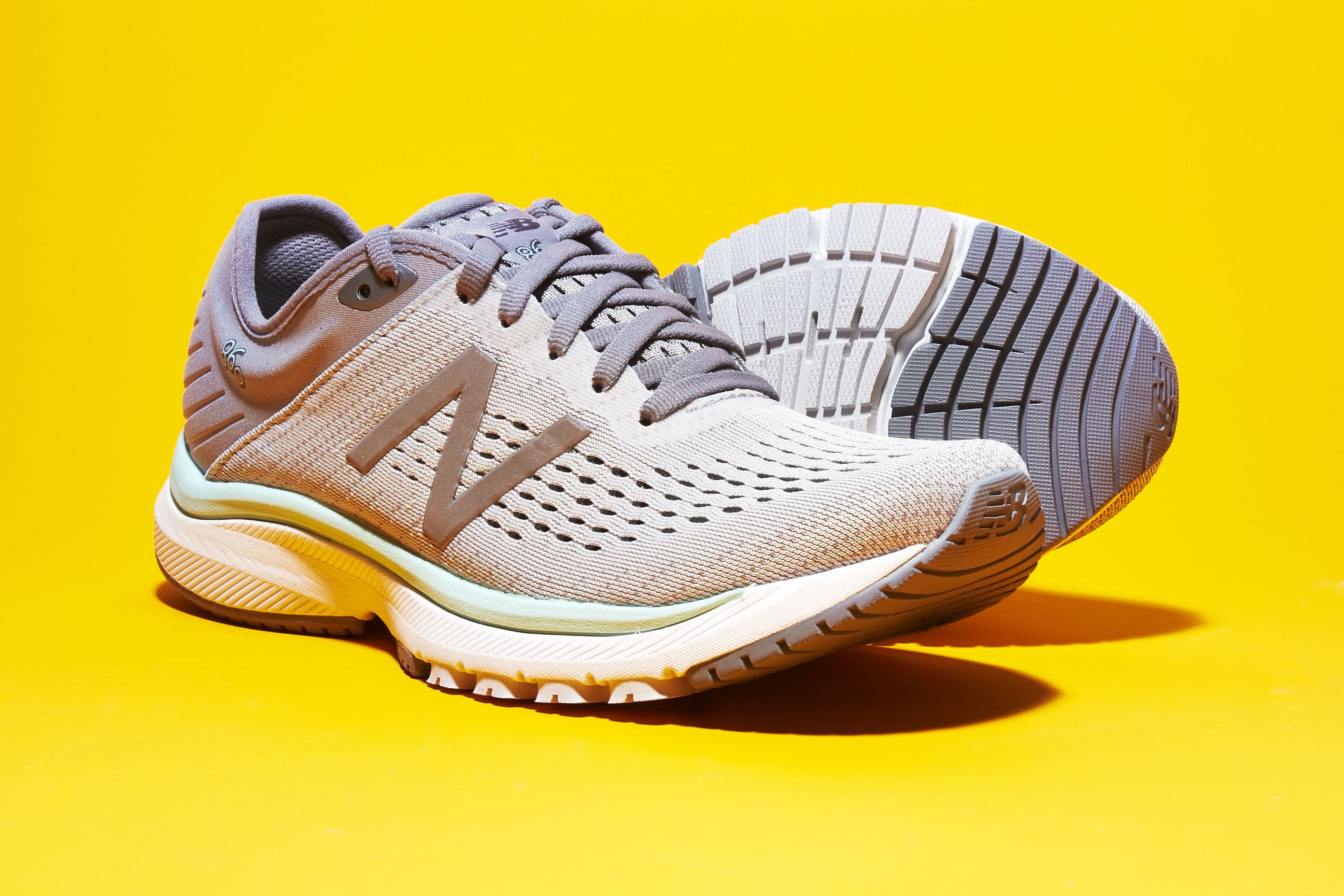 new balance 860 walking shoes