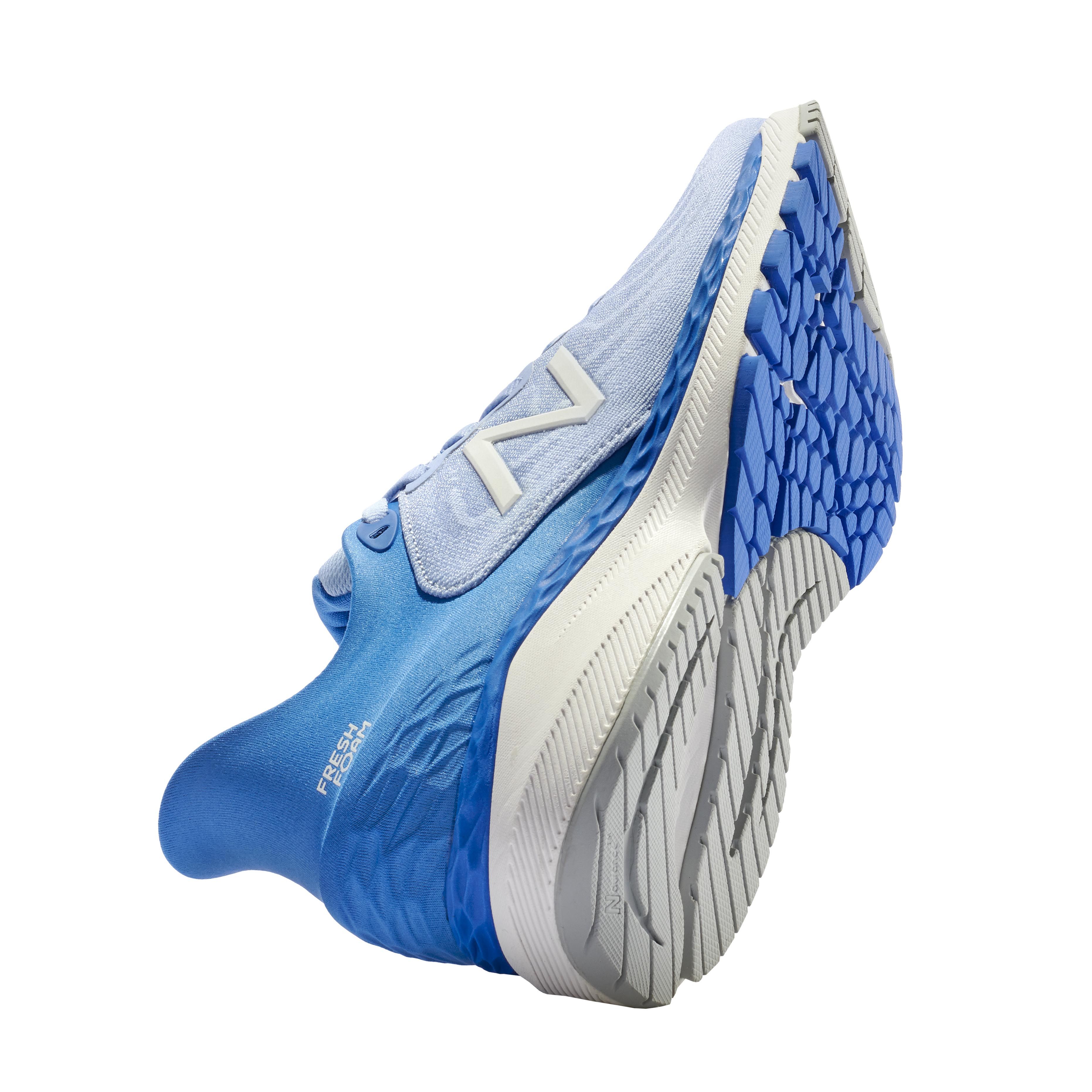 Best running shoes 2020 - New Balance 860v11