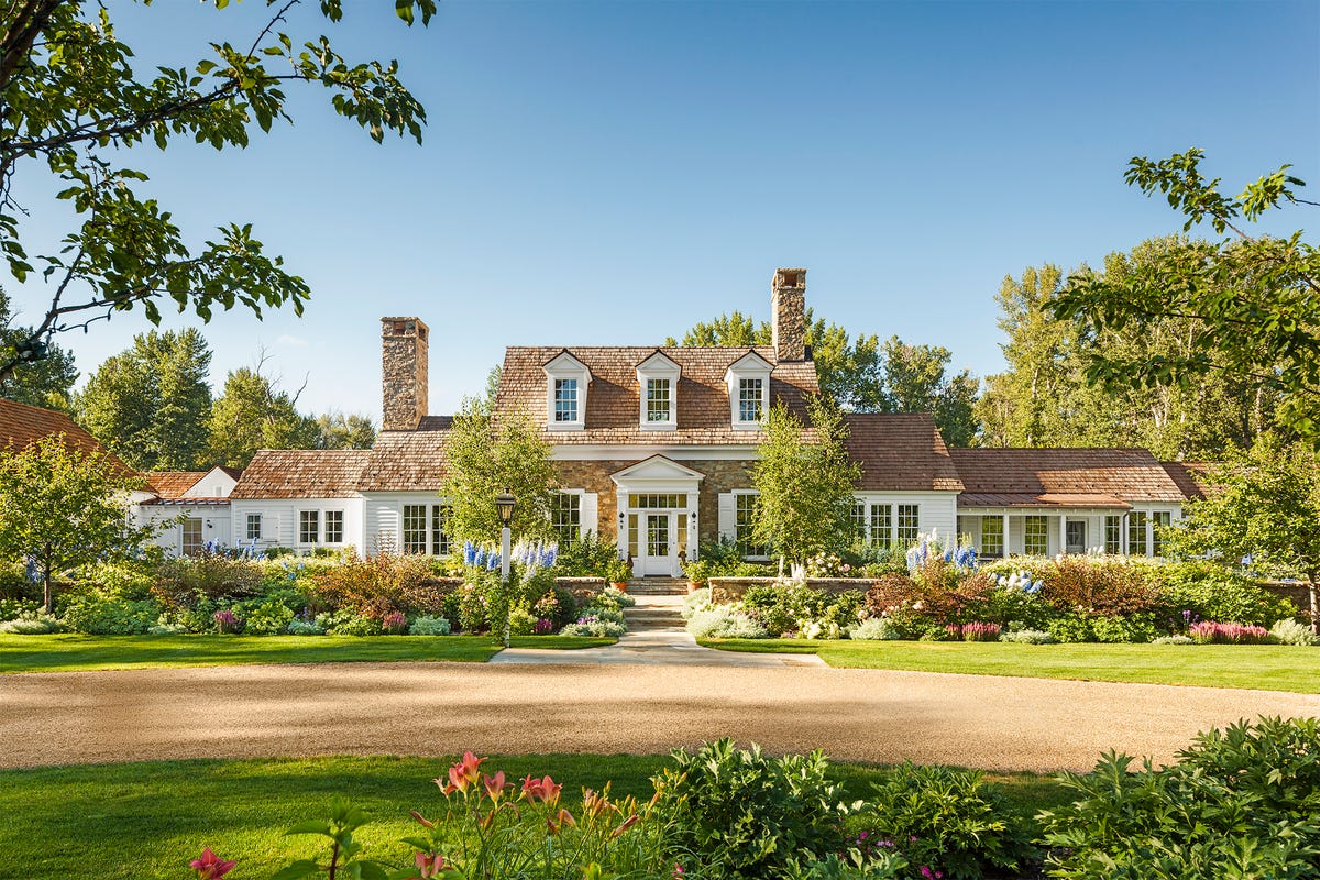 This Charming Farmhouse Is Hiding A Surprising Secret In Its Beautiful 