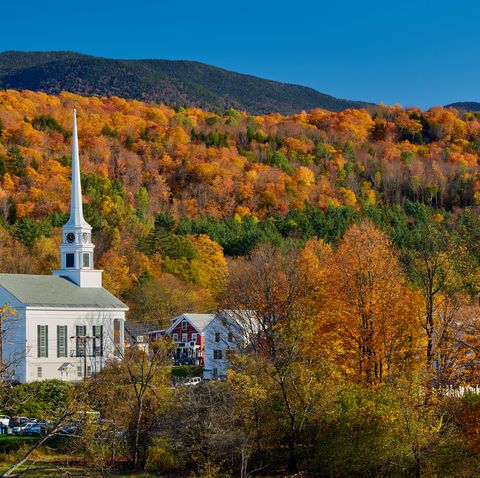 Best New England Fall Foliage Places to Visit in 2022