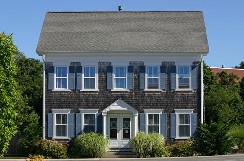 What Is A Cape Cod Style House Cape Cod Architectural Style