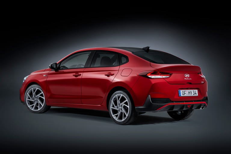 new-hyundai-i30-fastback-n-line-2-158290