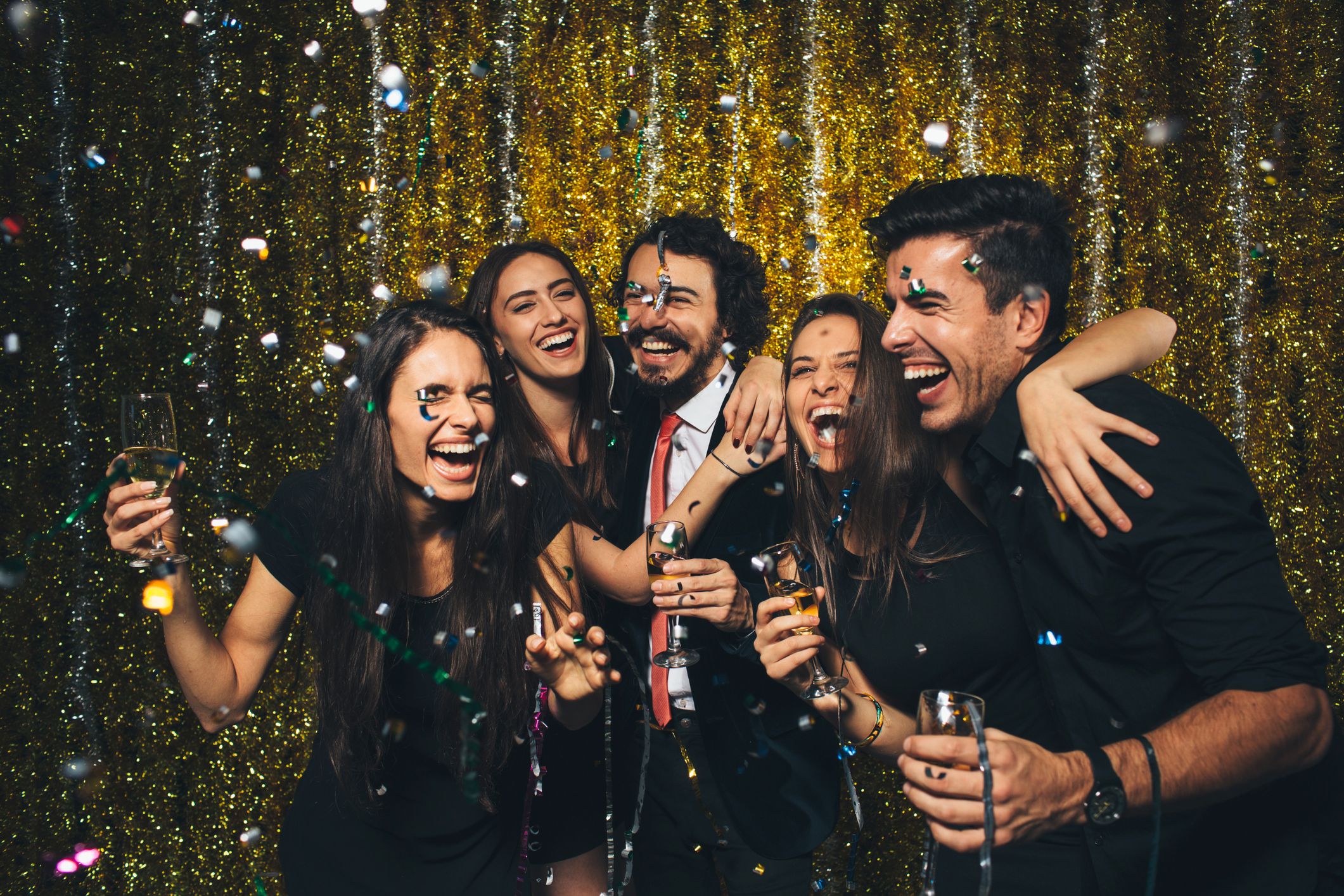 25 Best New Year&#39;s Eve Party Ideas: Themes, Food, Decorations