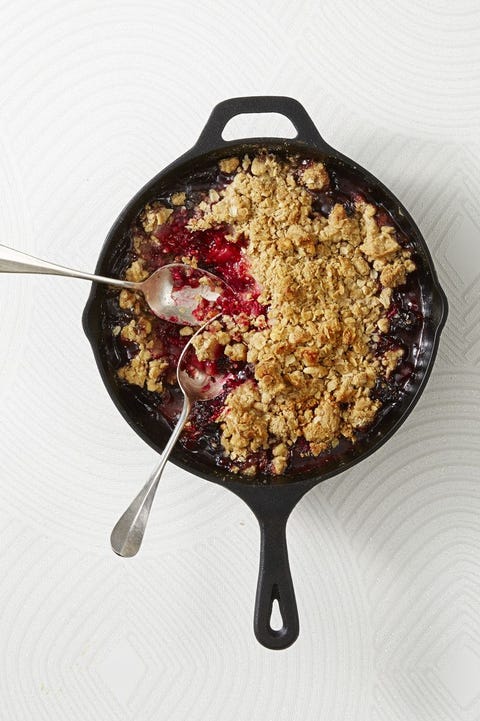 new years desserts - pear and berry crumble