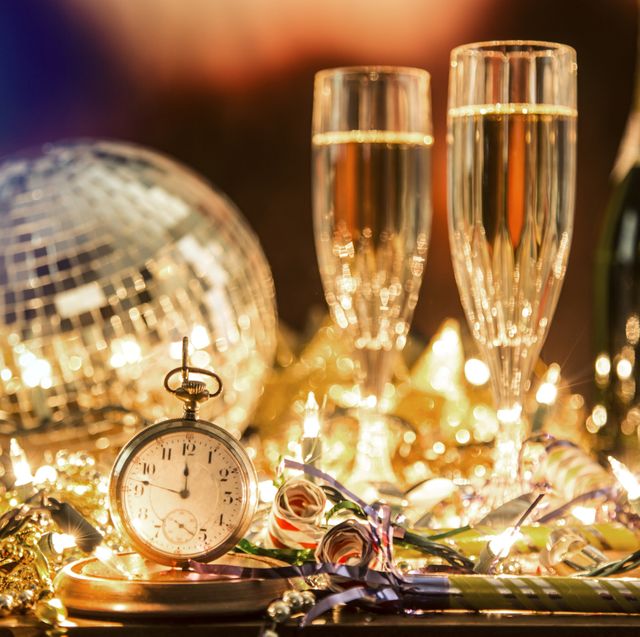 13 Best New Year S Eve Themes 2022 Nye Themes For A Creative Celebration