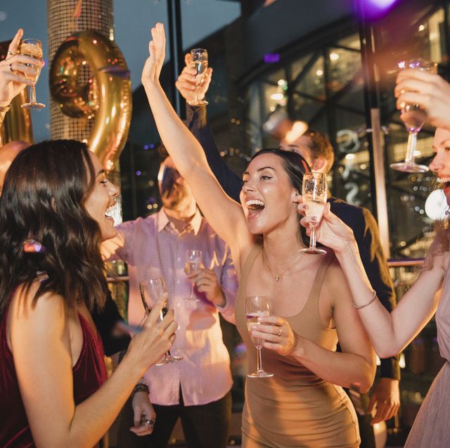 30 Best New Year S Eve Songs Playlist For New Year S Party 2020