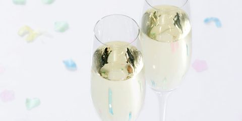 champagne can be a nutritious holiday beverage; glasses of champagne