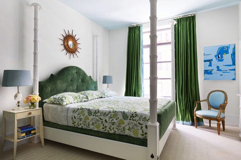 Why You Should Always Use A Top Sheet When Making Your Bed